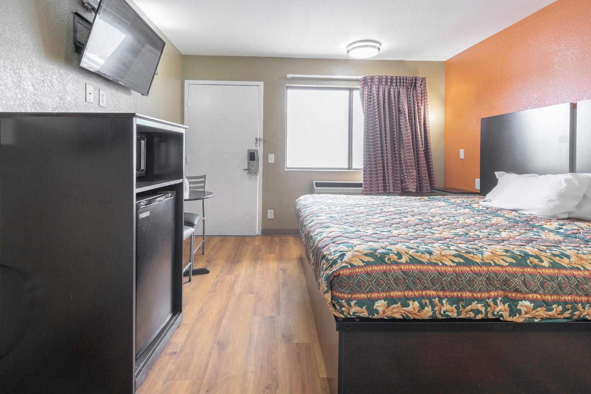 Oyo Hotel Lake Charles Hwy 10 Экстерьер фото